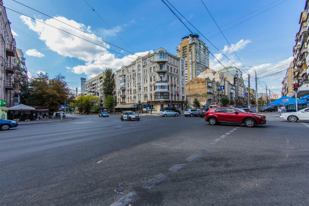 Семейный Лофт Киев Экстерьер фото